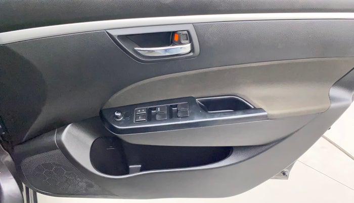 2017 Maruti Swift ZXI, Petrol, Manual, 51,023 km, Driver Side Door Panels Control