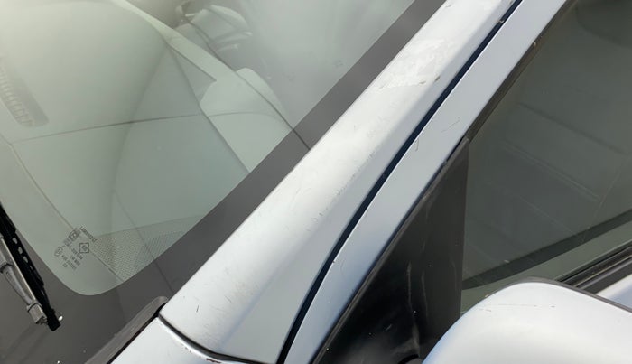 2011 Toyota Etios V, Petrol, Manual, 69,350 km, Left A pillar - Minor scratches