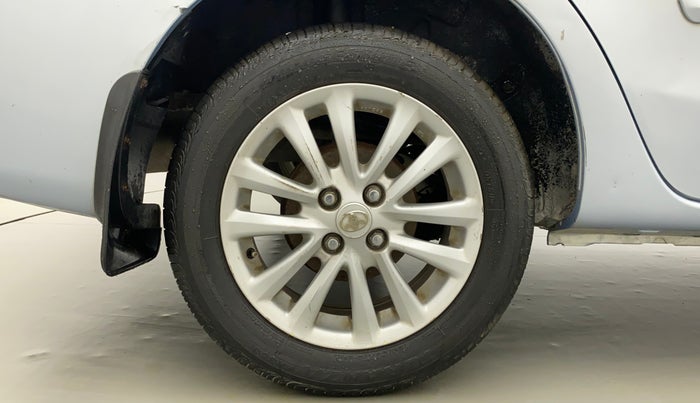 2011 Toyota Etios V, Petrol, Manual, 69,350 km, Right Rear Wheel