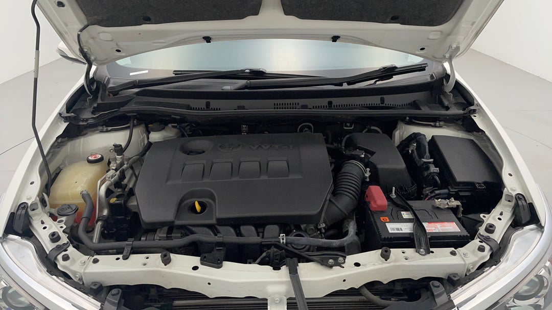 2016 Toyota Corolla Ascent Sport, Manual, 112165 km, Open Bonnet (Engine)