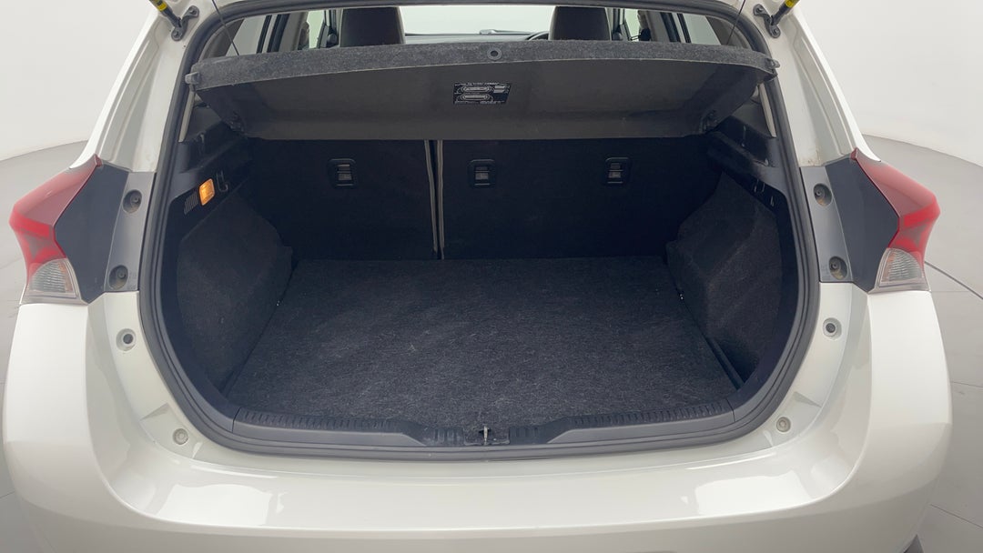 2016 Toyota Corolla Ascent Sport, Manual, 112165 km, Boot Inside View