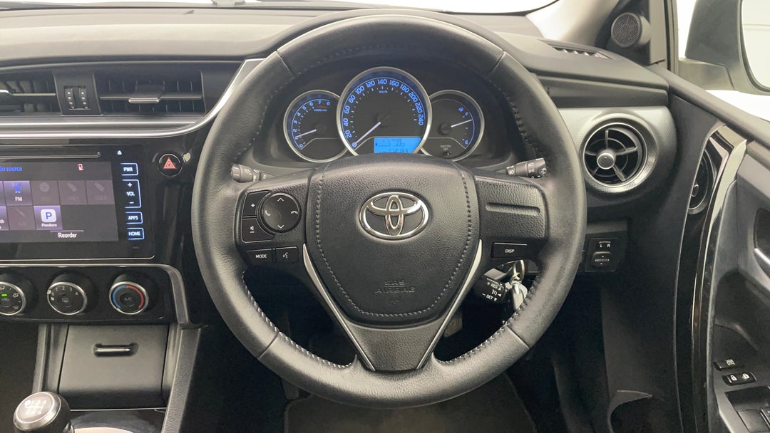 2016 Toyota Corolla Ascent Sport, Manual, 112165 km, Steering Wheel Close-up