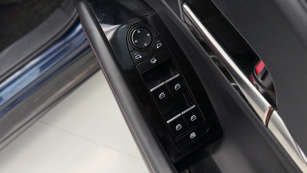 2023 Mazda CX-30 G25 Gt Sp (FWD), Automatic, 71883 km, Drivers Side Door Panel Controls