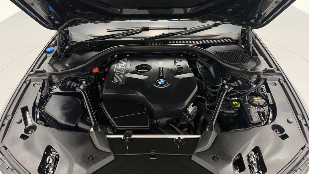 2017 BMW 5 30i M Sport, Automatic, 157603 km, Open Bonnet (Engine)