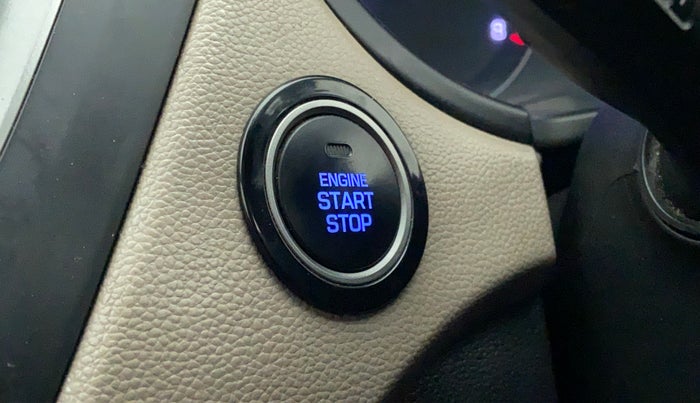 2014 Hyundai Elite i20 SPORTZ (O) 1.2, Petrol, Manual, 82,377 km, Keyless Start/ Stop Button