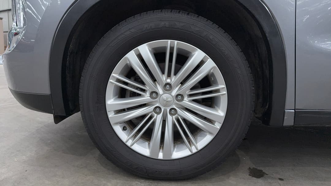 Left Front Wheel