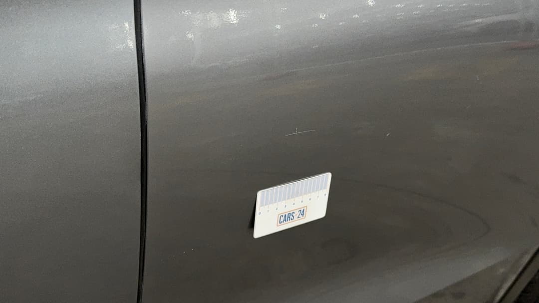 Doors Rear LHS Scratch