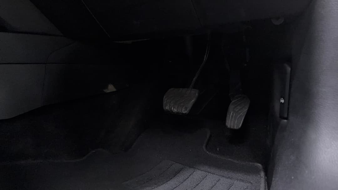 Pedals and Footmat