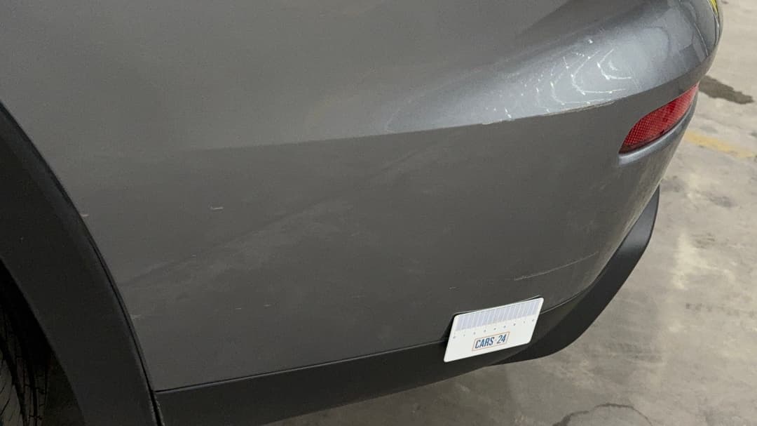 Bumper Rear Scratch