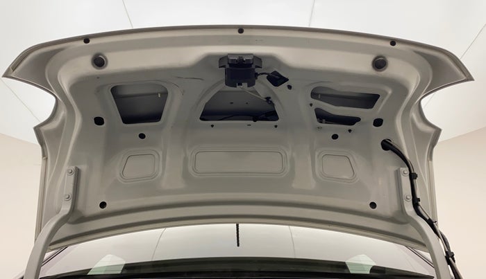 2014 Hyundai Xcent S (O) 1.2, Petrol, Manual, 46,742 km, Boot Door Open