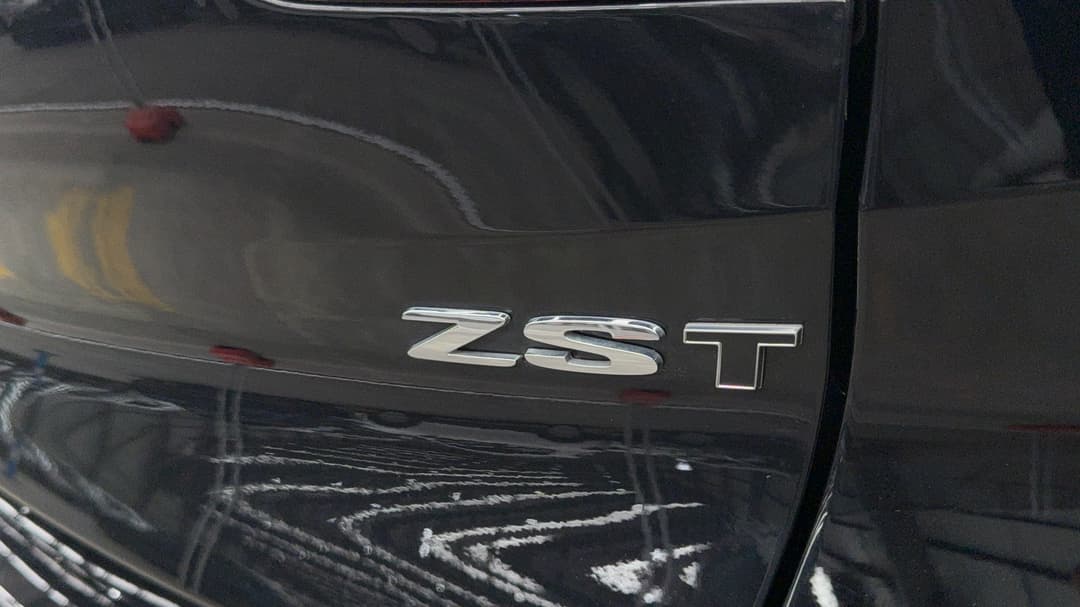 2022 MG Zst Core, Automatic, 13846 km, Badge (Boot Right Side)