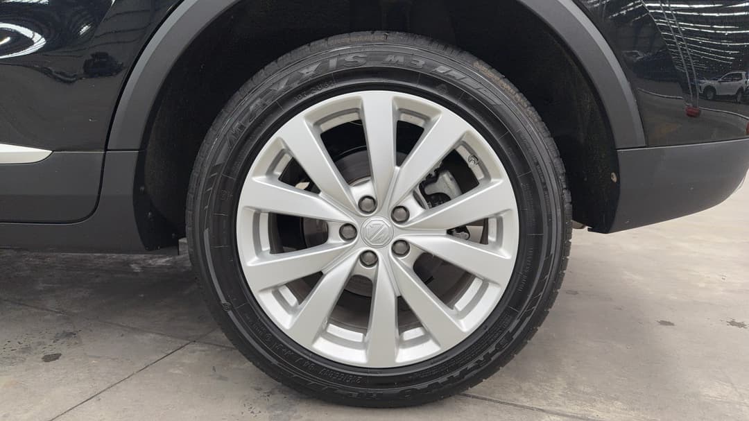 2022 MG Zst Core, Automatic, 13846 km, Left Rear Wheel
