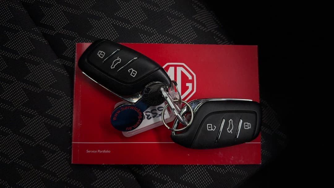 2022 MG Zst Core, Automatic, 13846 km, Key Close-up