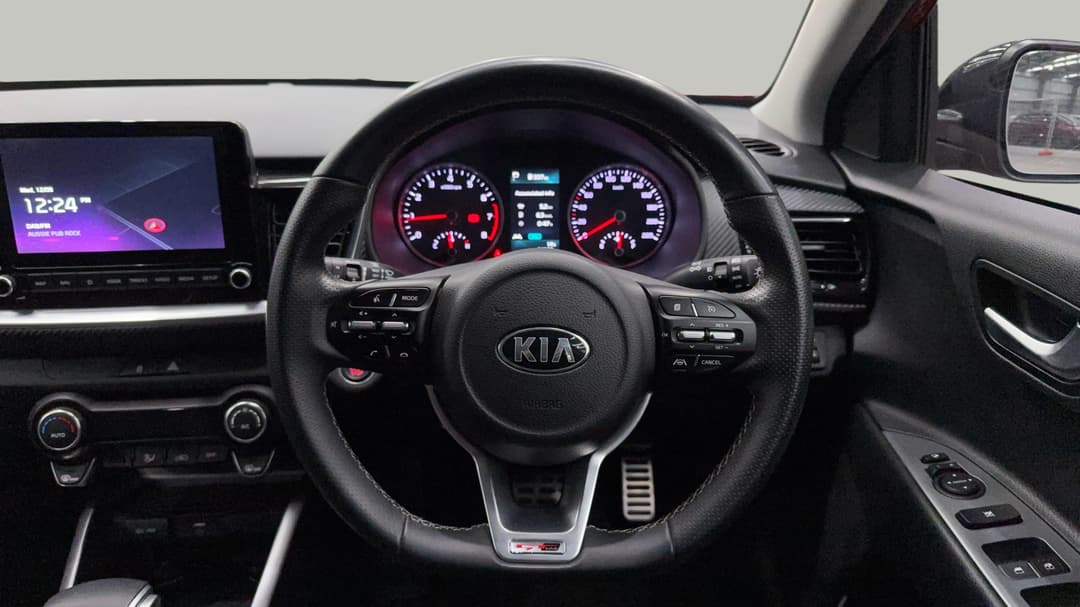 2021 Kia Stonic Gt-line, Automatic, 74244 km, Steering Wheel Close-up