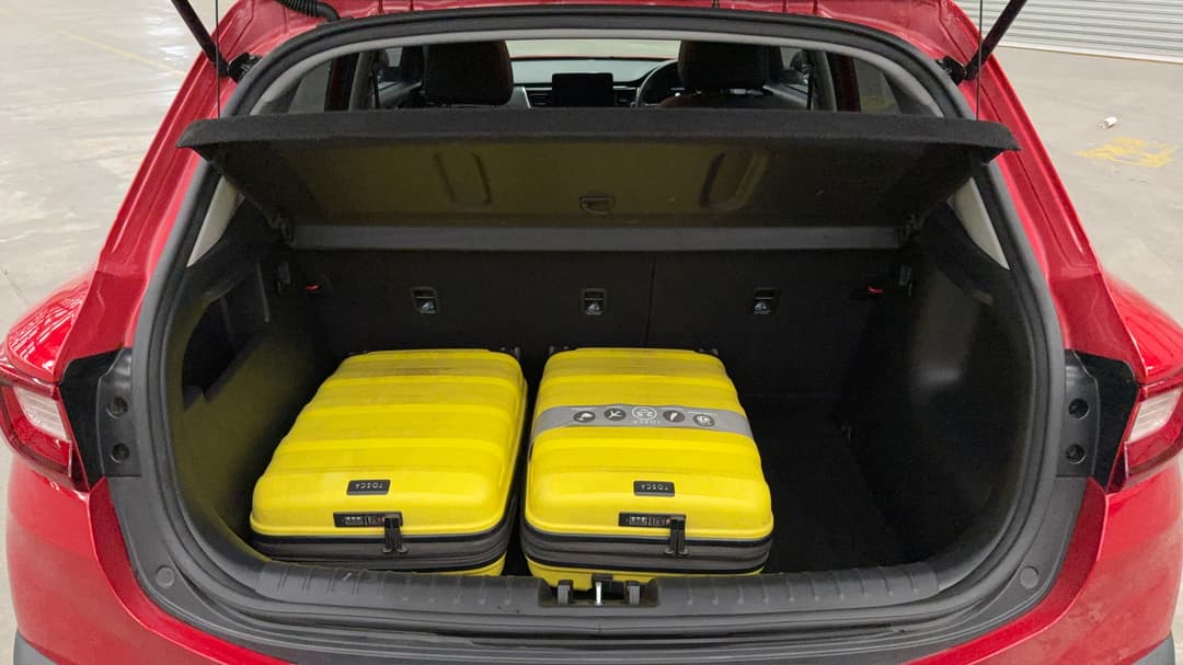 2021 Kia Stonic Gt-line, Automatic, 74244 km, Boot Inside View with Luggage