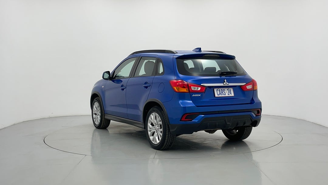 Left Back Diagonal (45- Degree) View