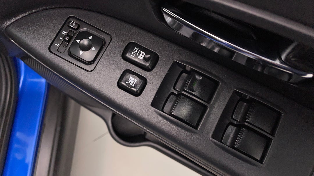 Drivers Side Door Panel Controls