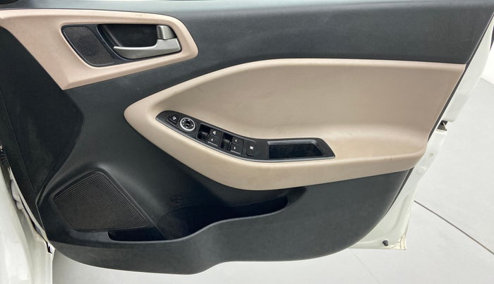 2017 Hyundai Elite i20 1.4 CRDI ASTA (O), Diesel, Manual, 86,630 km, Driver Side Door Panels Control