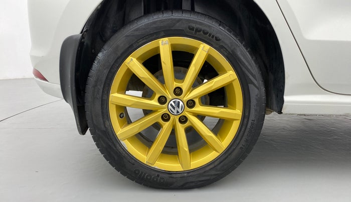 2018 Volkswagen Polo HIGH LINE PLUS 1.0, Petrol, Manual, 50,800 km, Right Rear Wheel