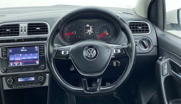 2018 Volkswagen Polo HIGH LINE PLUS 1.0, Petrol, Manual, 50,800 km, Steering Wheel Close Up