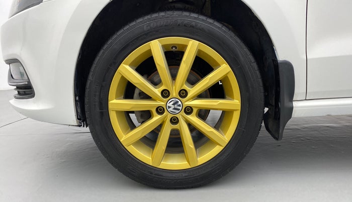 2018 Volkswagen Polo HIGH LINE PLUS 1.0, Petrol, Manual, 50,800 km, Left Front Wheel