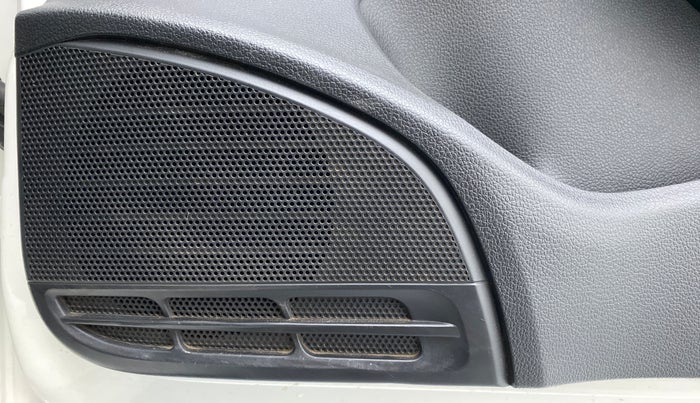 2018 Volkswagen Polo HIGH LINE PLUS 1.0, Petrol, Manual, 50,800 km, Speaker