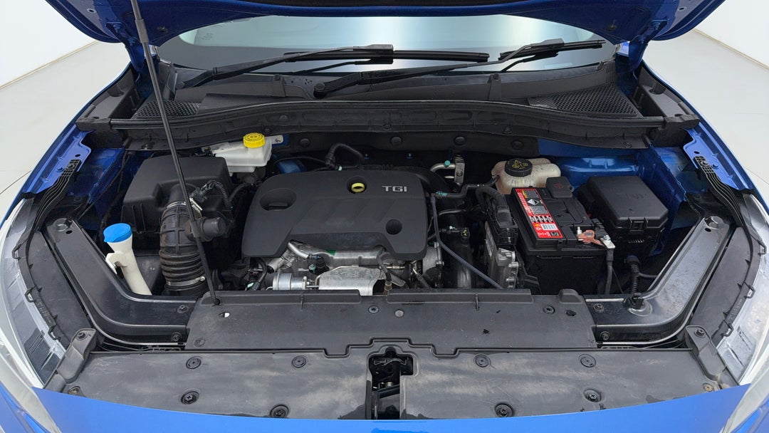 Open Bonnet (Engine)