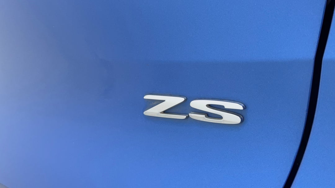 Badge (Boot Right Side)