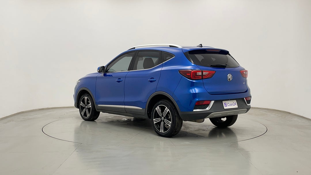 Left Back Diagonal (45- Degree) View