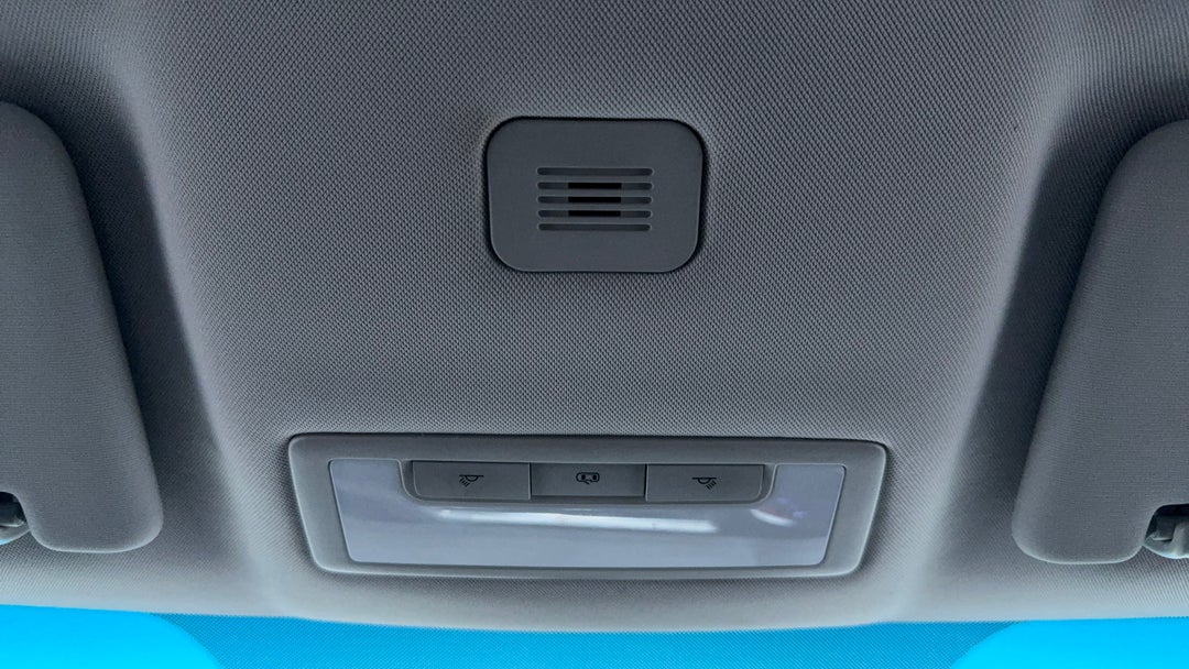 On-Roof Controls/Sunglass holder