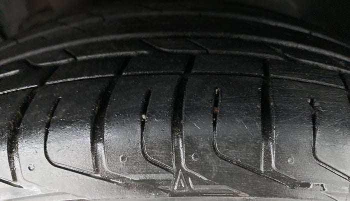 2018 Tata NEXON XZA+ 1.5, Diesel, Automatic, 12,835 km, Right Front Tyre Tread