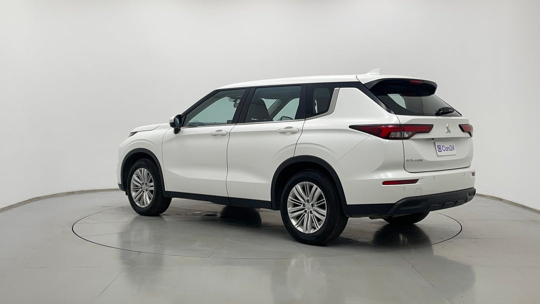 Left Back Diagonal (45- Degree) View