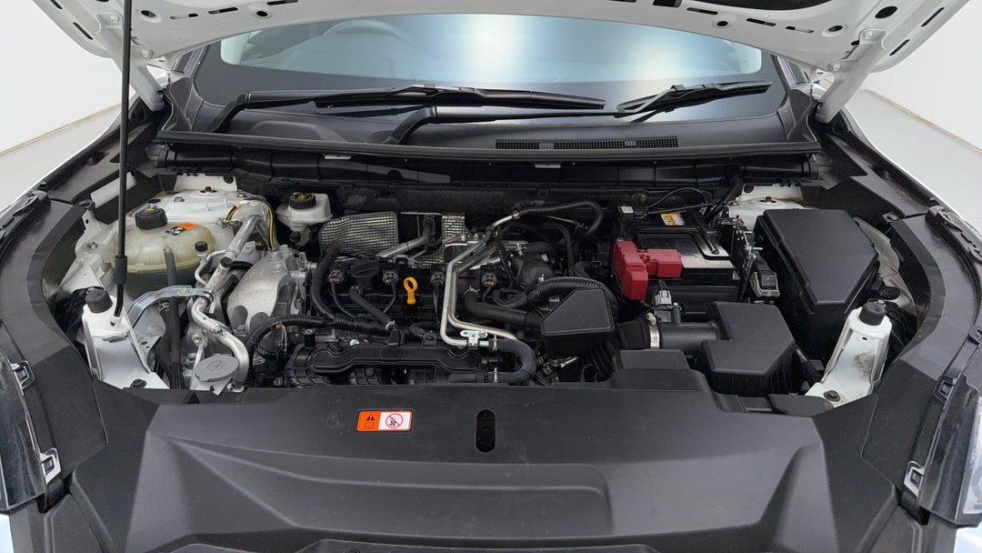 Open Bonnet (Engine)