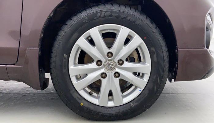 2018 Maruti Ertiga VDI SHVS LIMITED EDITION, Diesel, Manual, 54,697 km, Right Front Tyre