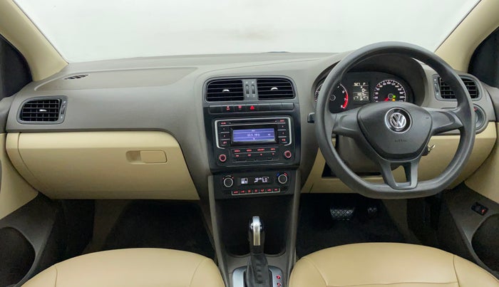 2014 Volkswagen Vento COMFORTLINE TSI AT, Petrol, Automatic, 40,575 km, Dashboard