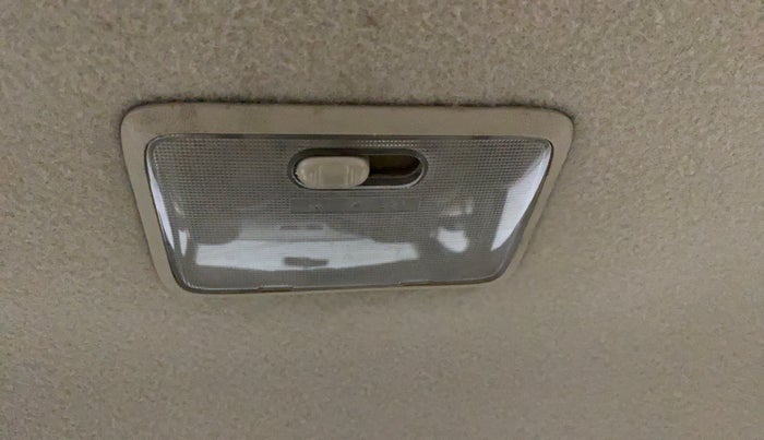 2013 Maruti Ertiga VDI, Diesel, Manual, 99,285 km, Ceiling - Roof light/s not working