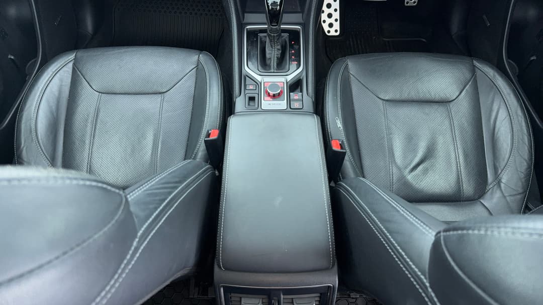 2019 Subaru Forester 2.5i-s (AWD), Automatic, 68499 km, Center Console