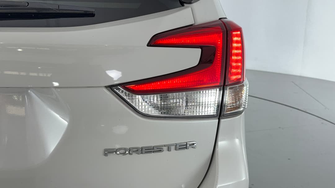 2019 Subaru Forester 2.5i-s (AWD), Automatic, 68499 km, Badge (Boot Right Side)