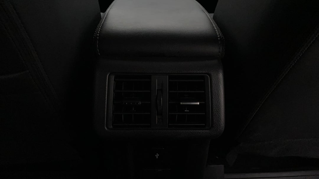 2018 Mitsubishi Outlander Ls 7 Seat (awd), Automatic, 116491 km, Rear A/C Vent