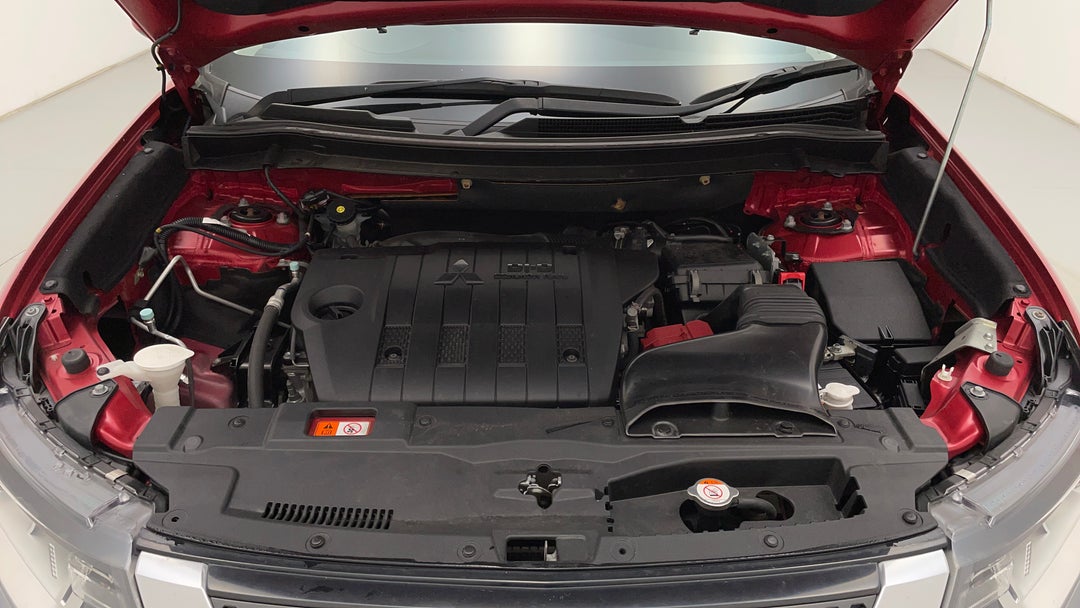 2018 Mitsubishi Outlander Ls 7 Seat (awd), Automatic, 116491 km, Open Bonnet (Engine)