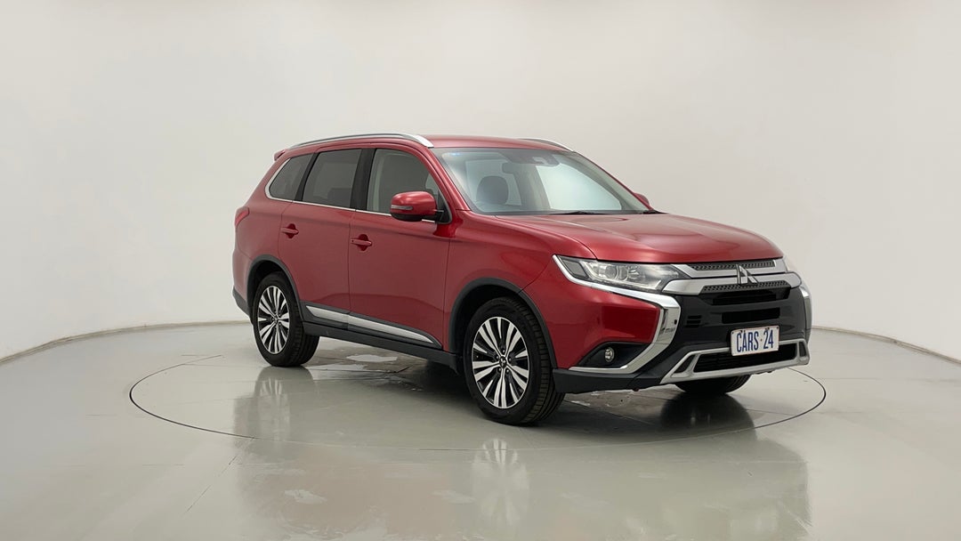 2018 Mitsubishi Outlander Ls 7 Seat (awd), Automatic, 116491 km, Right Front Diagonal (45- Degree) View