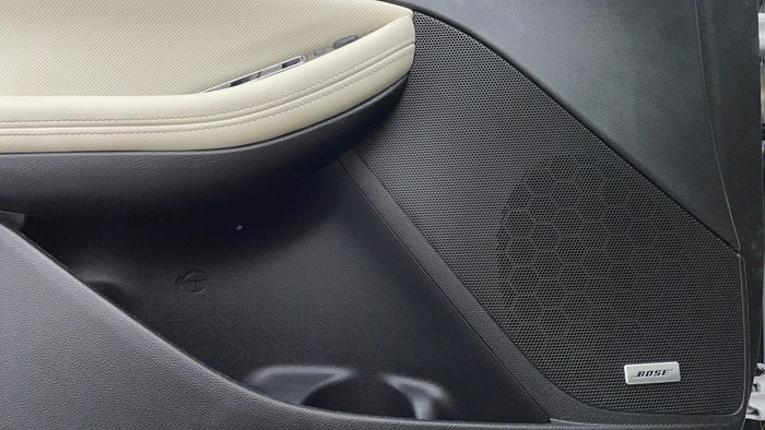 Chevrolet Impala-Speakers