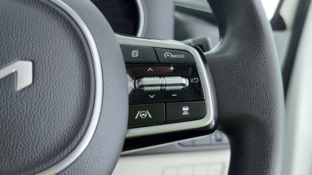 2022 Kia Carnival S, Automatic, 87422 km, Cruise Control
