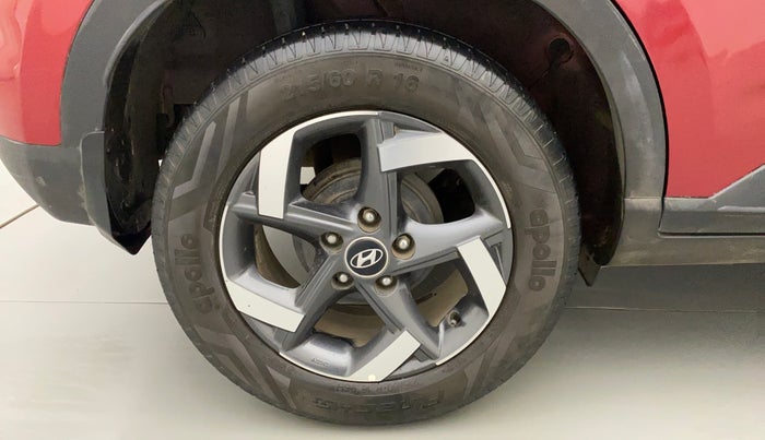 2019 Hyundai VENUE SX PLUS 1.0 TURBO DCT, Petrol, Automatic, 1,13,431 km, Right Rear Wheel