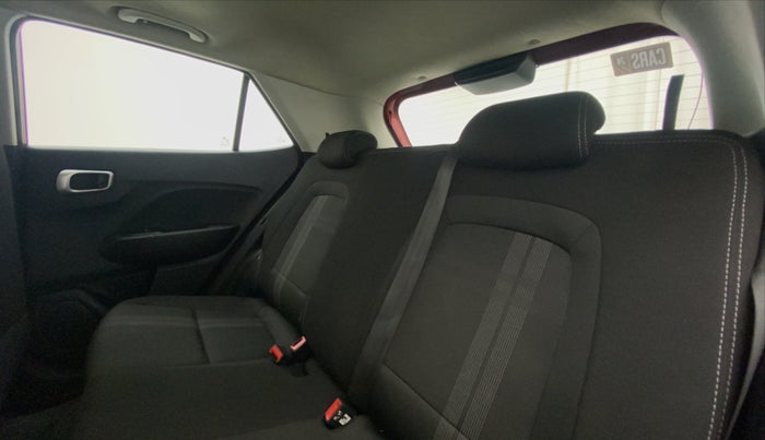 2019 Hyundai VENUE SX PLUS 1.0 TURBO DCT, Petrol, Automatic, 1,13,431 km, Right Side Rear Door Cabin
