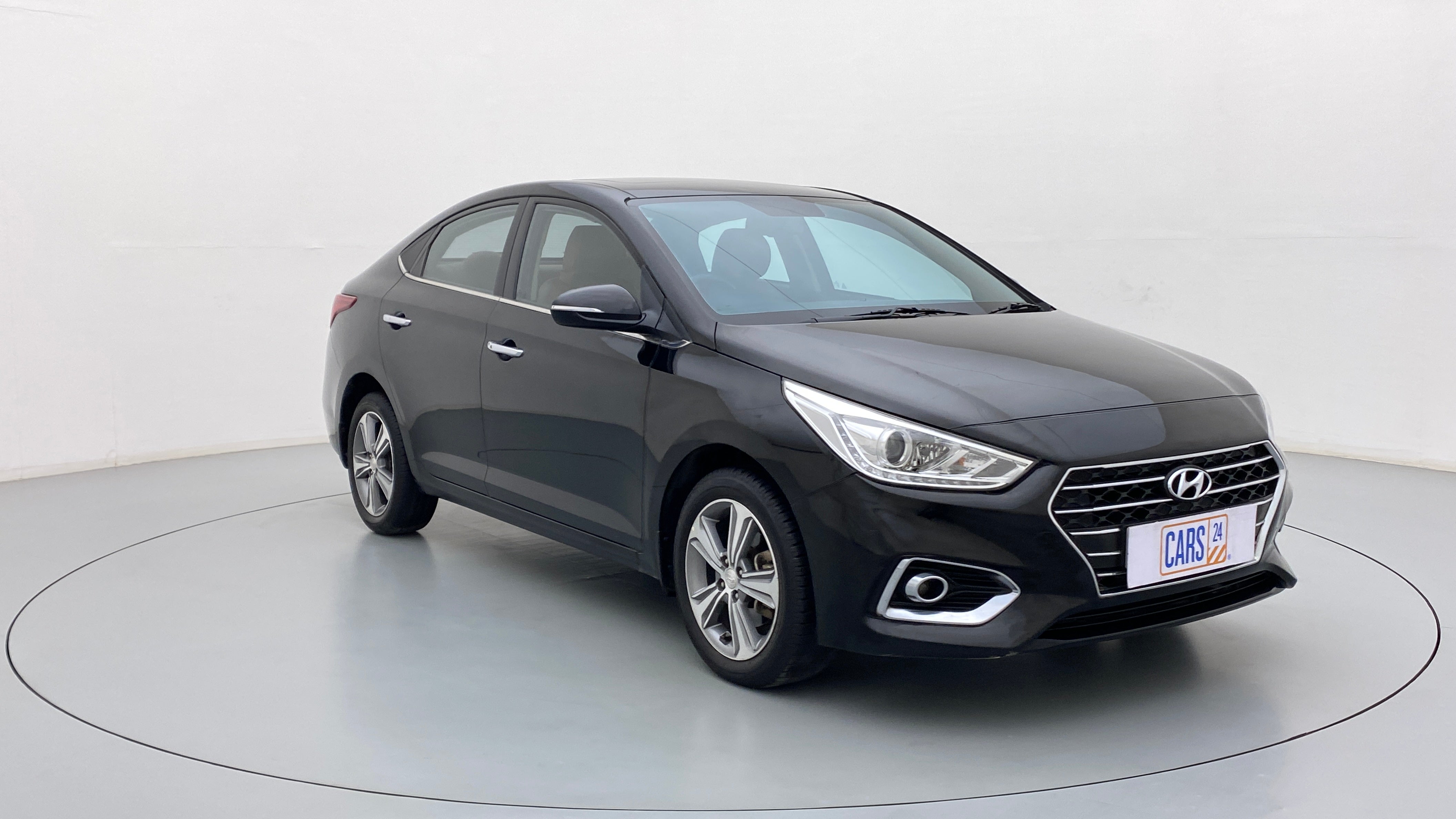 Buy Used 2019 Hyundai Verna 1.6 CRDI SX + AT AUTOMATIC in Pune 