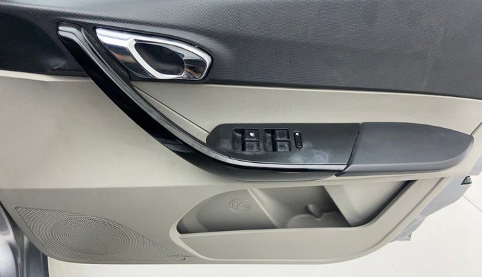 2018 Tata Tiago XZA 1.2 REVOTRON, Petrol, Automatic, 14,692 km, Driver Side Door Panels Control