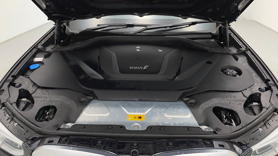 Open Bonnet (Engine)