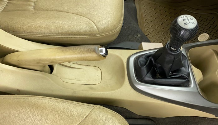 2012 Honda City S MT PETROL, Petrol, Manual, 97,773 km, Gear Lever