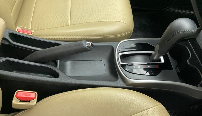 2020 Honda City VX CVT PETROL, Petrol, Automatic, 20,426 km, Gear Lever